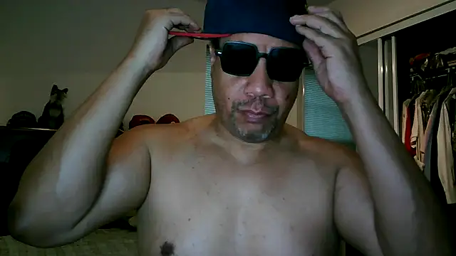 pimpdaddy4ever online show from December 15, 2024, 8:47 pm