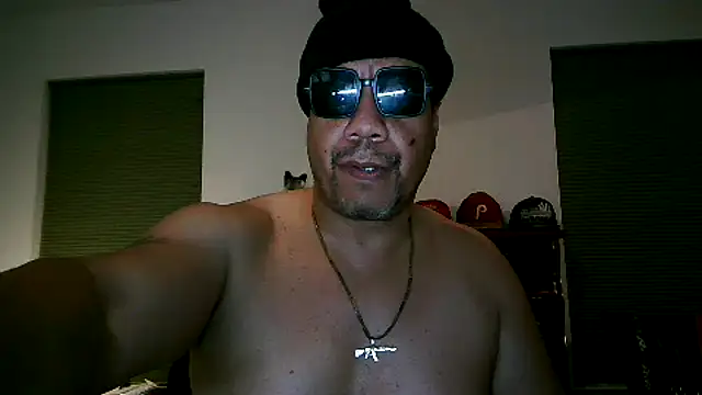 pimpdaddy4ever online show from December 18, 2024, 6:53 am