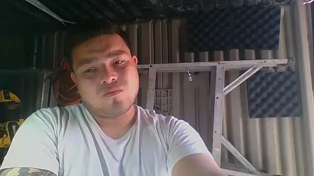 DirtyRcride online show from February 12, 2025, 7:45 pm