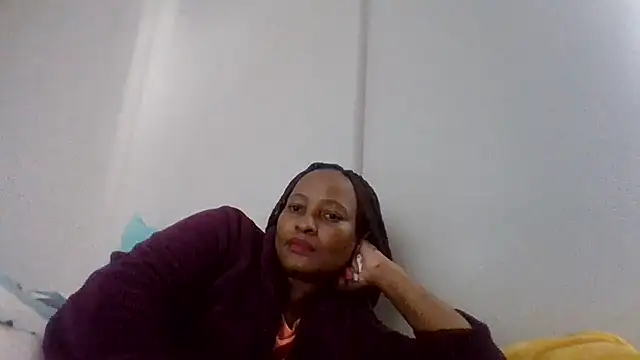 BabeAssXX online show from April 21, 2026, 2:34 pm