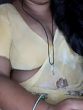 Snapshot of Bimple_Neha chatting on November 6, 2025, 3:07 am Bimple Neha online show from November 6, 2025, 3:07 am