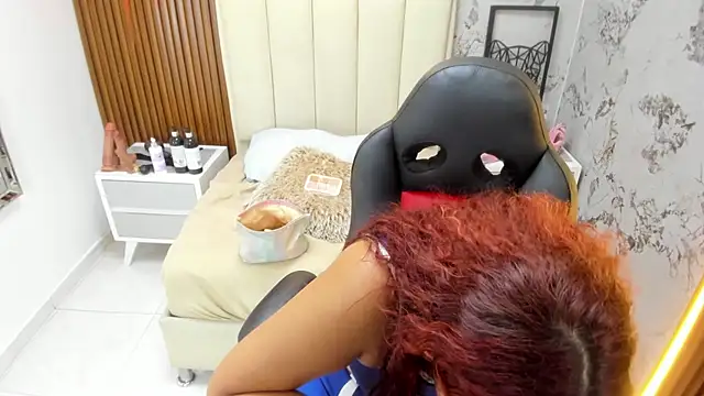 Snapshot of MADISON_ROWAN1 chatting on October 25, 2025, 3:25 am MADISON ROWAN1 online show from October 25, 2025, 3:25 am