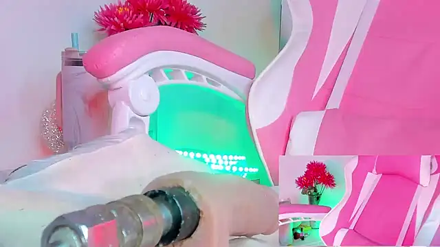 little-Emma online show from January 25, 2025, 9:26 am