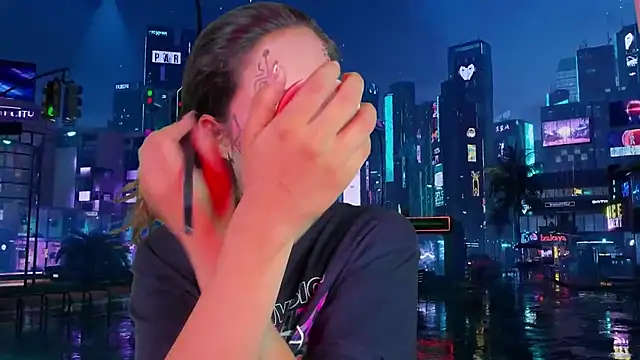 little-Emma online show from September 14, 2025, 3:27 am