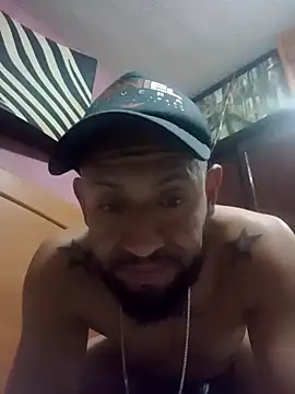 Snapshot of pineda1689 chatting on January 29, 2025, 7:25 am pineda1689 online show from January 29, 2025, 7:25 am