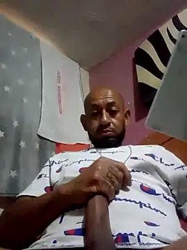 Snapshot of pineda1689 chatting on March 2, 2025, 5:14 pm pineda1689 online show from March 2, 2025, 5:14 pm