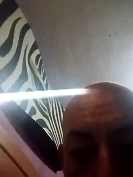 Snapshot of pineda1689 chatting on October 17, 2025, 7:05 pm pineda1689 online show from October 17, 2025, 7:05 pm