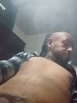 Snapshot of pineda1689 chatting on October 19, 2025, 7:42 am pineda1689 online show from October 19, 2025, 7:42 am