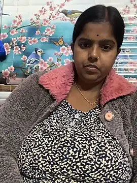 Beauty-queen online show from January 18, 2025, 1:51 pm