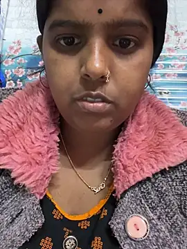 Beauty-queen online show from February 10, 2025, 1:33 pm