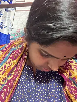 Beauty-queen online show from March 8, 2025, 2:40 pm