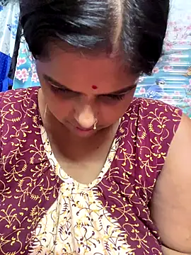 Beauty-queen online show from September 26, 2025, 12:42 pm