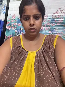 Beauty-queen online show from October 26, 2025, 11:16 am