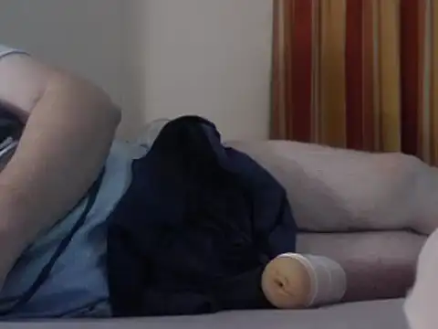 Snapshot of gentleman404040 chatting on December 23, 2024, 7:09 pm gentleman404040 online show from December 23, 2024, 7:09 pm