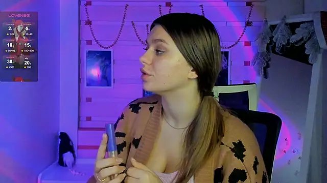 Josephine Kiss online show from December 11, 2024, 2:30 am