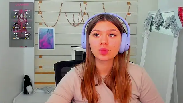 Josephine Kiss online show from January 2, 2025, 2:57 pm