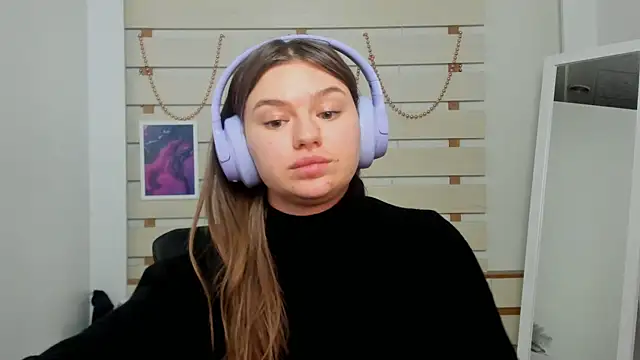 Josephine Kiss online show from February 7, 2025, 11:34 pm