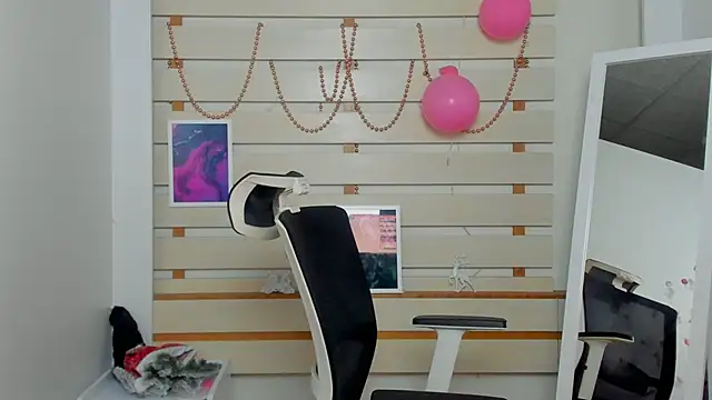 Josephine Kiss online show from February 14, 2025, 3:11 am