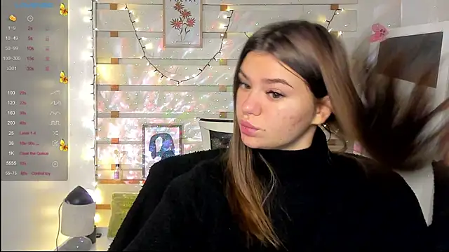 Josephine Kiss online show from October 14, 2025, 7:53 am