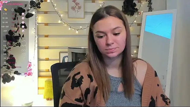 Josephine Kiss online show from March 5, 2026, 11:17 am