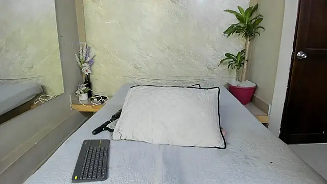 SussanMilf  online show from January 24, 2025, 2:19 pm