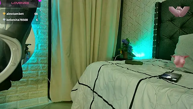 sussy  stone online show from January 13, 2025, 3:58 pm