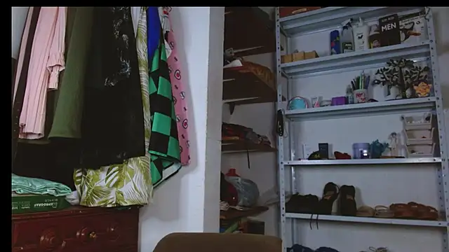 Kaory 32 online show from January 5, 2026, 9:51 pm