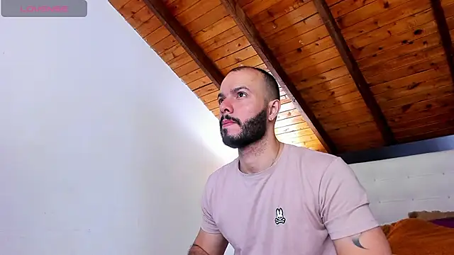 Tom Bailey online show from September 21, 2025, 12:18 pm