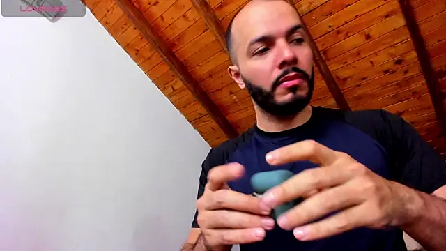 Tom Bailey online show from February 17, 2026, 12:45 pm