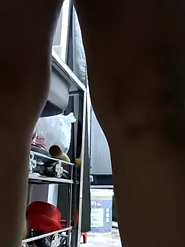 Snapshot of Lanyingxin18 chatting on April 9, 2026, 9:31 pm Lanyingxin18 online show from April 9, 2026, 9:31 pm