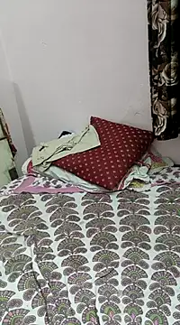 cuteyqueen online show from March 10, 2025, 3:41 pm