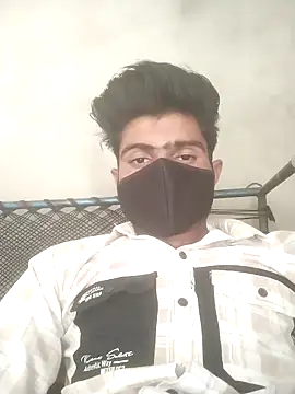 Snapshot of Yasha_14C_Creator chatting on February 13, 2025, 4:32 am Yasha 14C Creator online show from February 13, 2025, 4:32 am