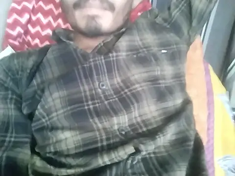 Snapshot of Yasha_14C_Creator chatting on March 18, 2025, 4:15 am Yasha 14C Creator online show from March 18, 2025, 4:15 am