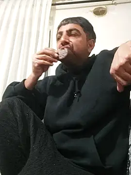 Muratcanik44 online show from February 15, 2026, 11:01 pm