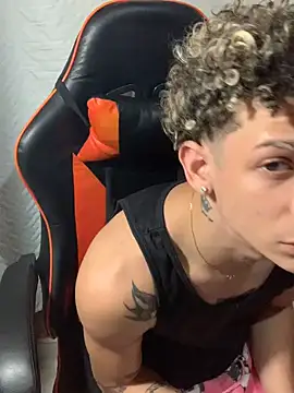 mateodeamjo online show from March 18, 2025, 11:31 pm