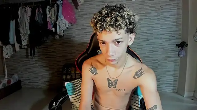 mateodeamjo online show from September 17, 2025, 11:23 am