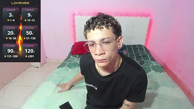 mateodeamjo online show from October 16, 2025, 3:07 am