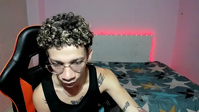 mateodeamjo online show from October 22, 2025, 8:58 am