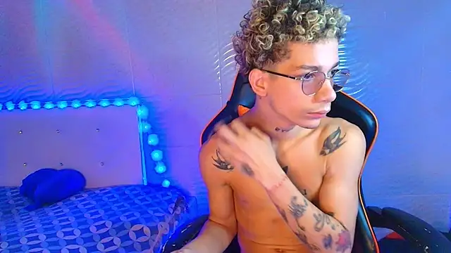 mateodeamjo online show from November 27, 2025, 11:01 am