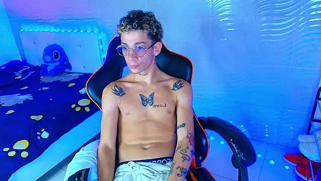 mateodeamjo online show from November 29, 2025, 10:13 pm