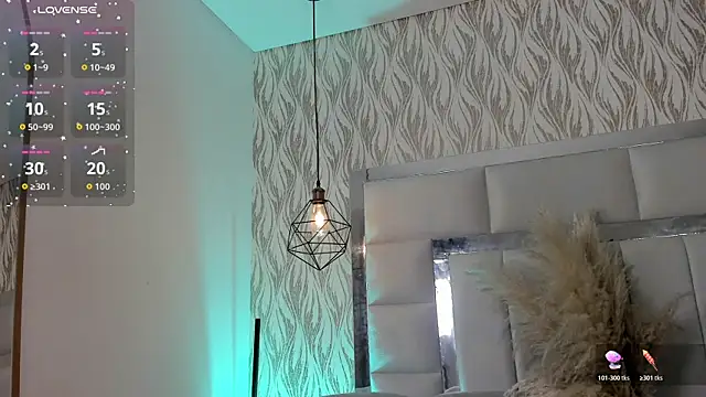 1m dalhia online show from November 19, 2025, 8:20 pm