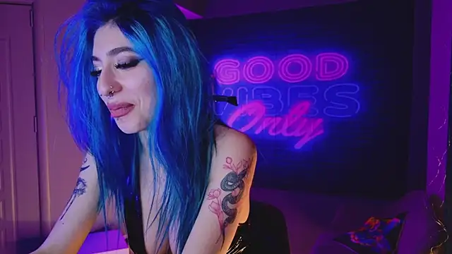 AriaVoss online show from February 8, 2025, 11:34 pm