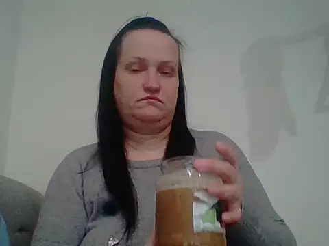  squirty cum lady  online show from January 5, 2025, 1:58 pm