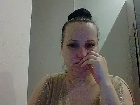  squirty cum lady  online show from January 11, 2025, 4:46 pm