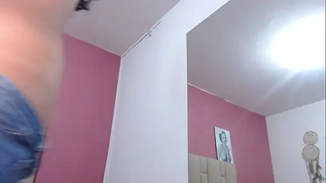 Amelia Debora Antonella online show from January 20, 2025, 4:01 pm