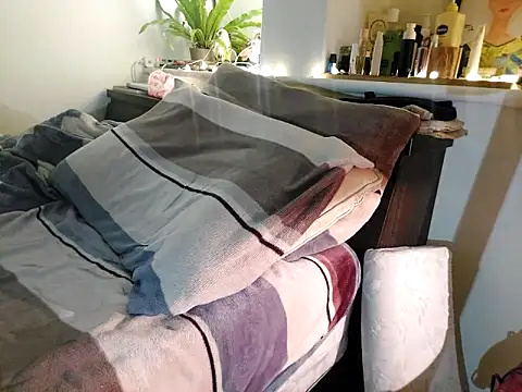 KennyLOVERboy online show from January 29, 2025, 3:04 pm