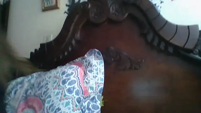 trianabell online show from January 12, 2026, 5:18 pm