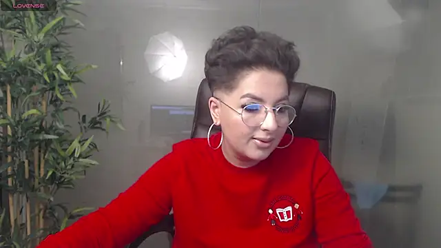 BustyAllyy online show from January 18, 2025, 9:13 pm