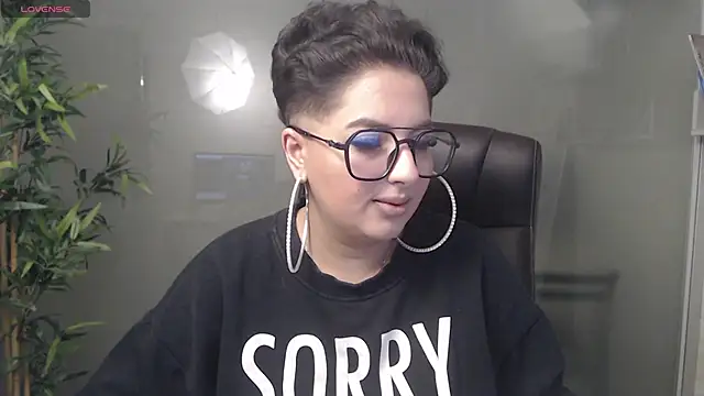 BustyAllyy online show from January 19, 2025, 10:06 pm