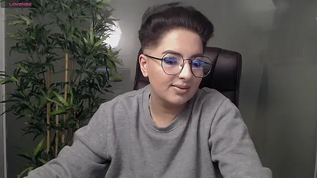 BustyAllyy online show from January 30, 2025, 9:36 pm